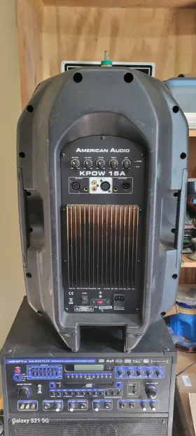 Kpow15 Speakers Pa Active 250.00 For The Pair. Used In Good Condition