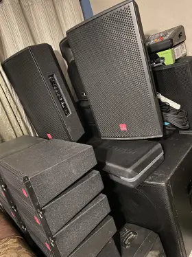 La4mh Speakers Su M Line Array And La4mh/a. Hqm 15 Loud Speaker