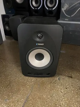 8001-7720 Tannoy Reveal 802 8 Inch Powered Studio Monitor Pair