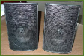 F-1000bt Toa Pair Wide-dispersion Two-way Speaker System Black With Brackets