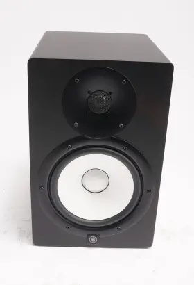 Yamaha 196271312116 Hs8 2-way Bass-reflex Bi-amplified Near-field Studio Monitor Black