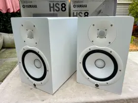 Hs8w Yamaha 702706620352 Powered Studio Monitor - White Pair Of 2