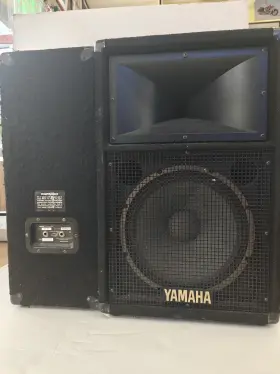 500-600w Yamaha S1121v Club Series Passive Pa Speaker Pair - Local Pickup Only