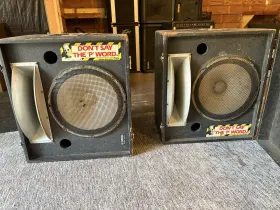 S2115h Yamaha White Speaker / Aluminum Horn