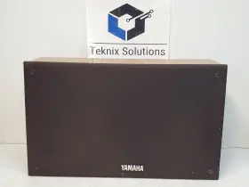 Sm10iii-oak Yamaha Club Series Iii Is A Passive 2-way 10-inch 300 Watts