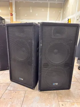 Y253 Yorkville Dual 15 Inch Full Range Passive Speakers Pair 400 Watts
