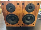 Knox Gear LP1-POWERED Bookshelf Bluetooth Speakers (wood Finish) Used. Price: $14.99.