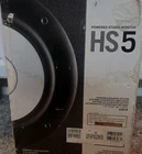 Yamaha HS5 Powered Studio Monitor Pair In 70W Wired Xlr/trs Black/white Used. Price: $275.00.
